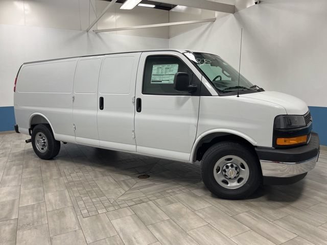 New 2026 Chevrolet Express 3500 Extended w/ Driver Convenience Package RWD image 1
