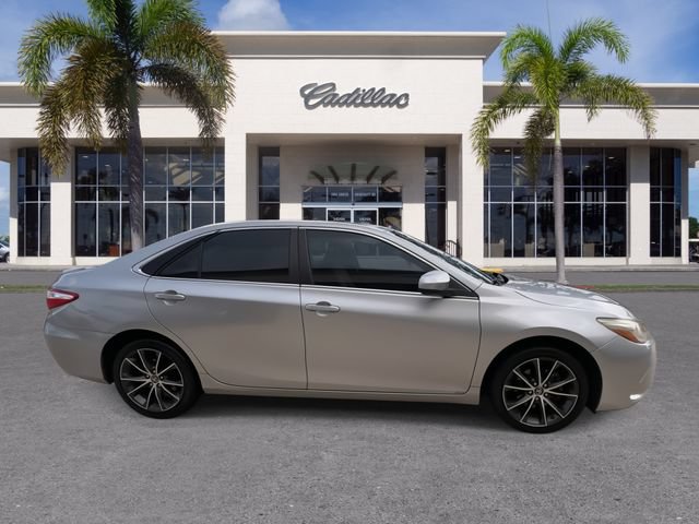 Used 2016 Toyota Camry XSE FWD image 16
