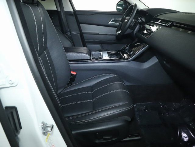 Used 2019 Land Rover Range Rover Velar S image 31