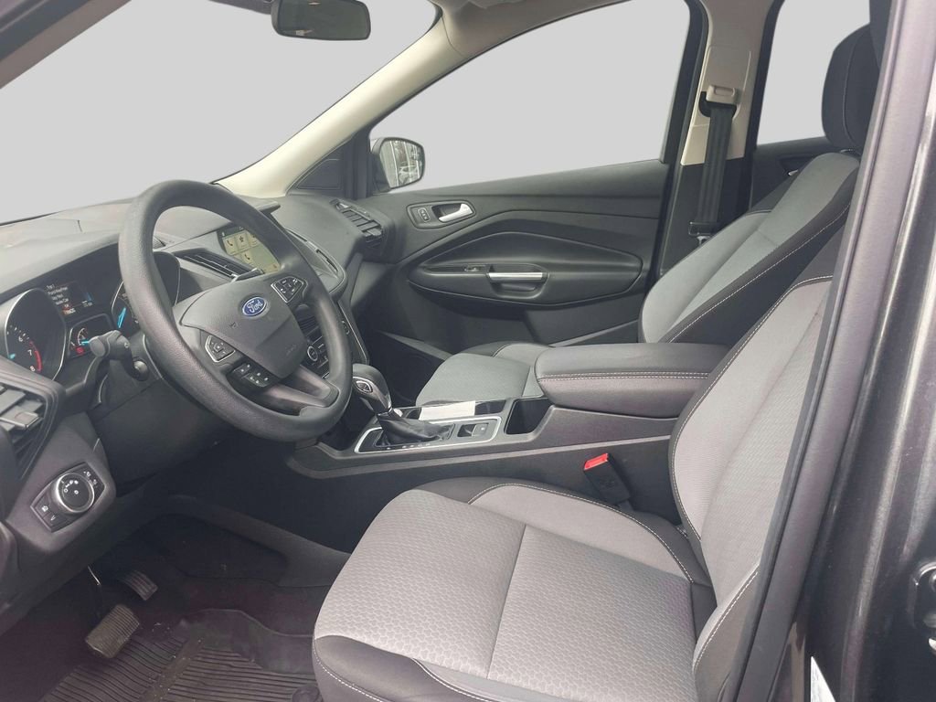 Used 2019 Ford Escape SE image 14