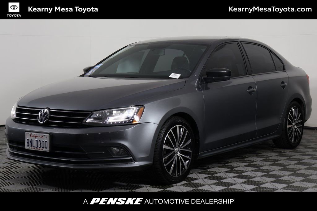 Used 2016 Volkswagen Jetta Sport w/ Lighting Package