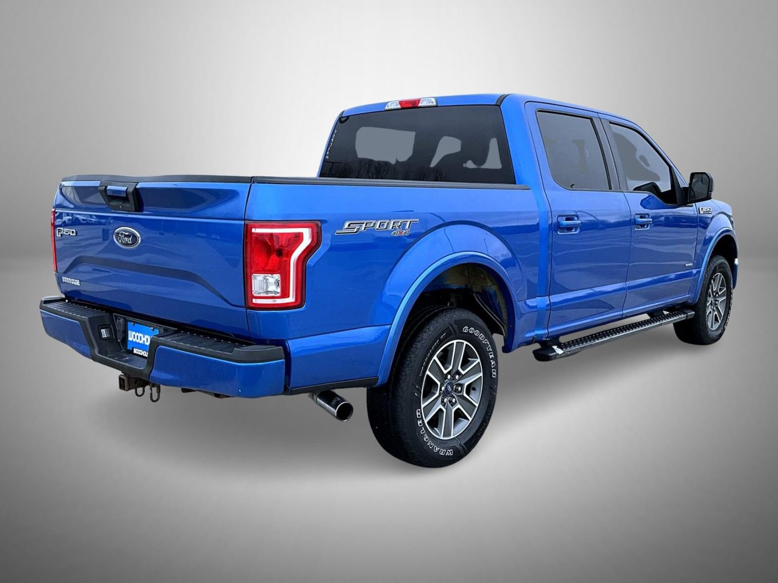 Used 2015 Ford F150 XLT w/ Equipment Group 301A Mid image 5