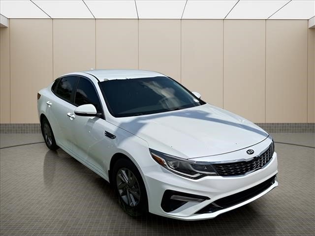 Used 2019 Kia Optima LX FWD image 9