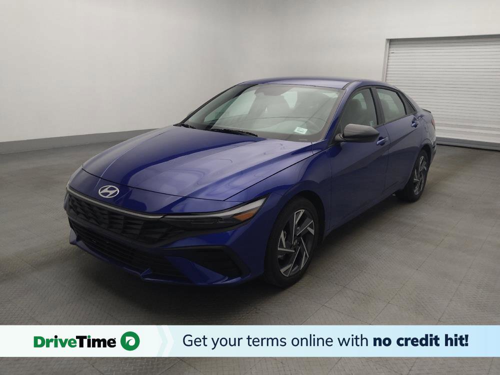 Used 2025 Hyundai Elantra Sport w/ Cargo Package FWD image 1