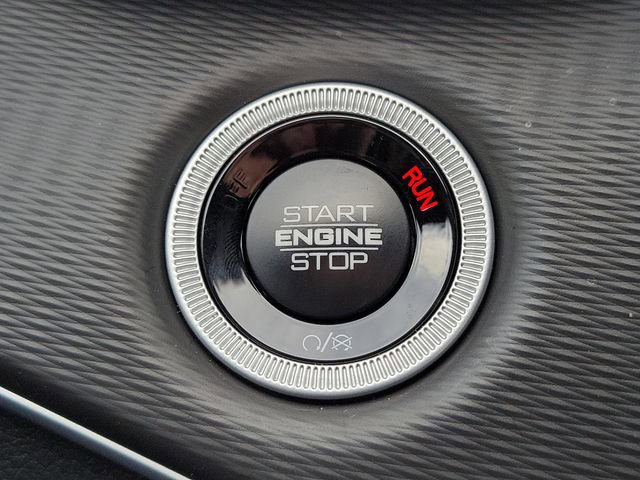 Used 2026 Jeep Grand Cherokee Laredo X RWD image 29