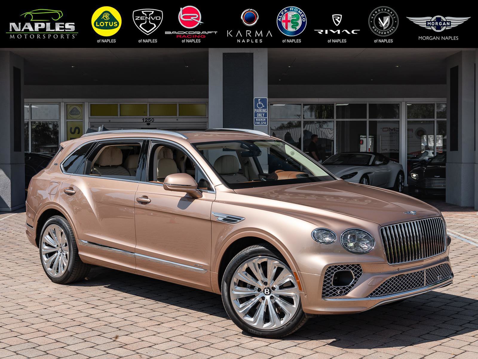 Used 2023 Bentley Bentayga Extended Wheelbase image 1