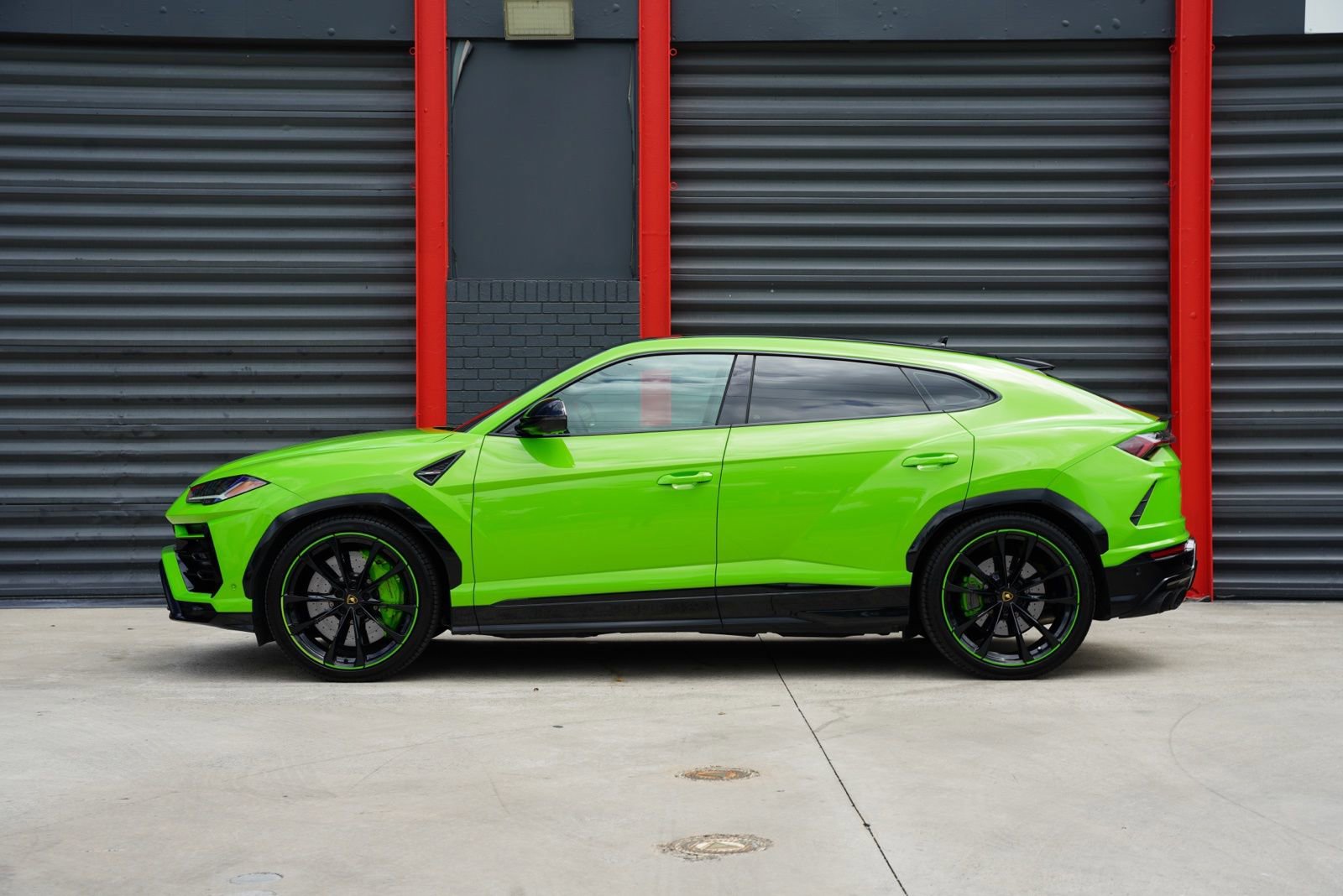 Used 2022 Lamborghini Urus image 8