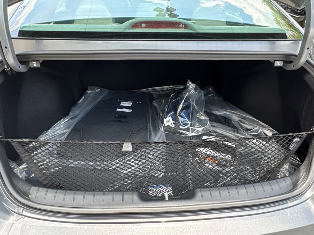 New 2025 Hyundai Elantra Sport image 18