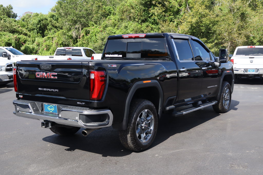 Certified 2025 GMC Sierra 3500 SLT w/ SLT Premium Package AWD/4WD image 9