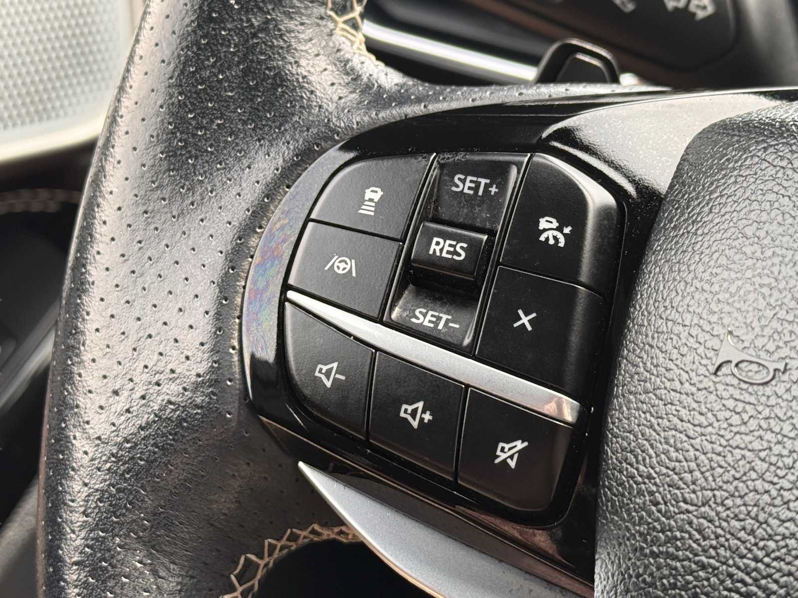 Used 2023 Ford Explorer ST w/ Equipment Group 401A AWD/4WD image 19