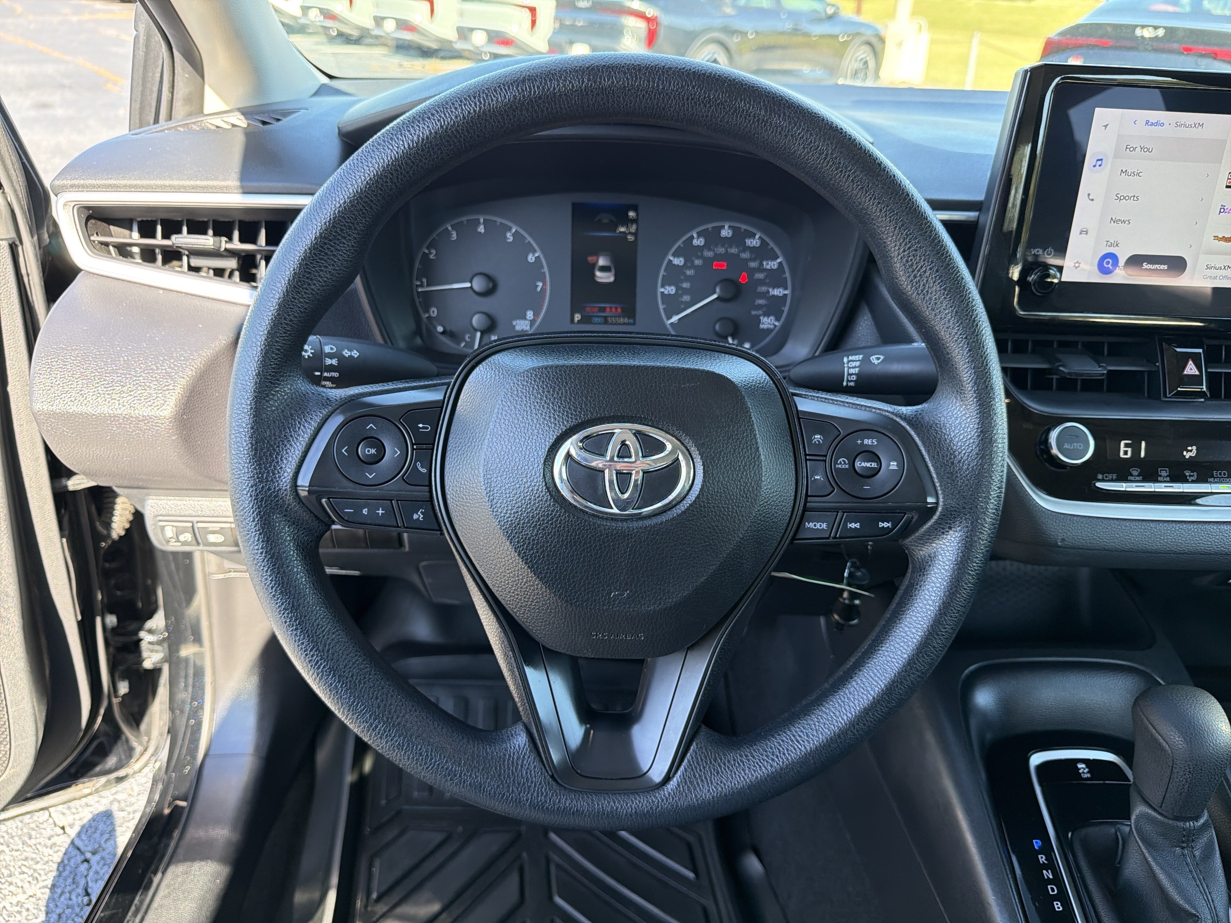 Used 2024 Toyota Corolla LE FWD image 17