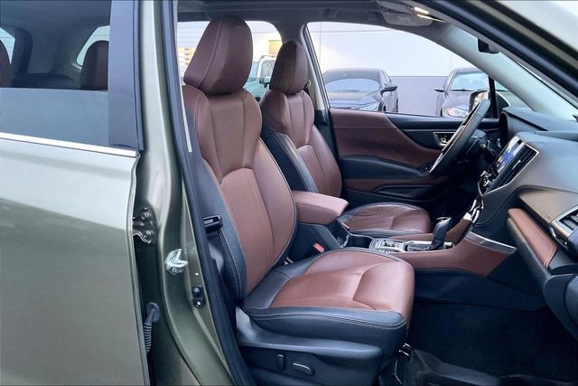 Used 2023 Subaru Forester Touring image 7