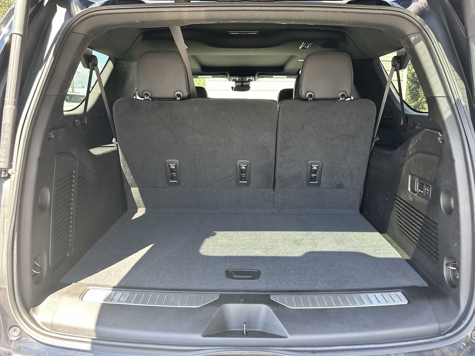 Certified 2023 Chevrolet Suburban High Country w/ Max Trailering Package RWD image 25