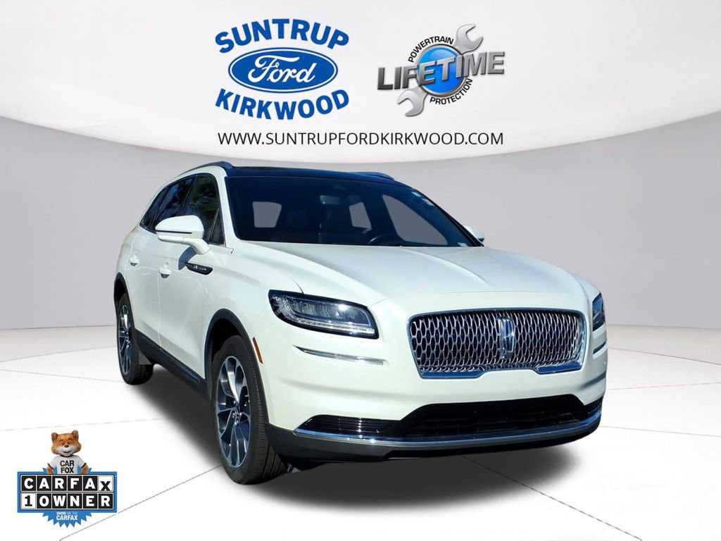 Used 2022 Lincoln Nautilus Reserve w/ Cargo Utility Package AWD/4WD image 1