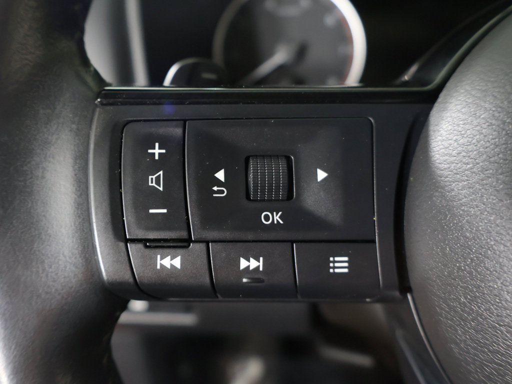 Used 2023 Nissan Rogue SV w/ SV Premium B Package FWD image 43