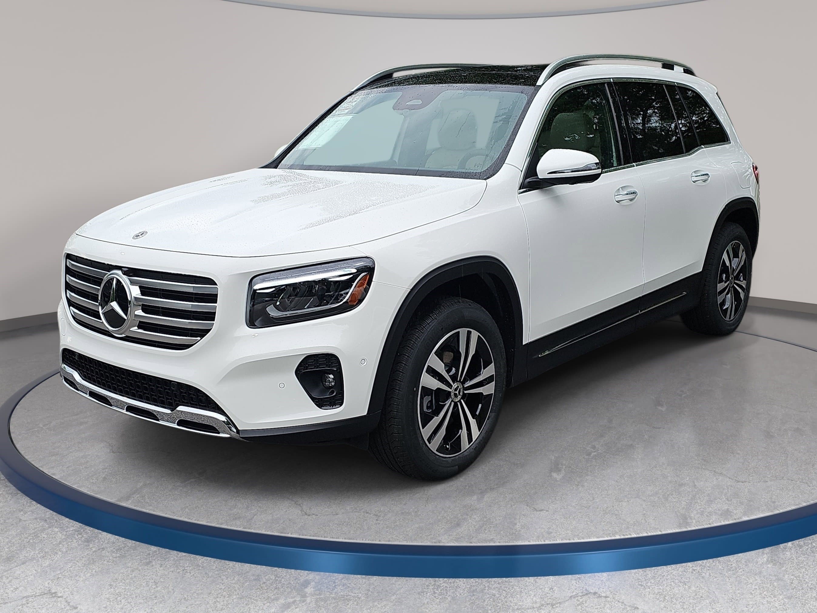 New 2026 Mercedes-Benz GLB 250 image 1