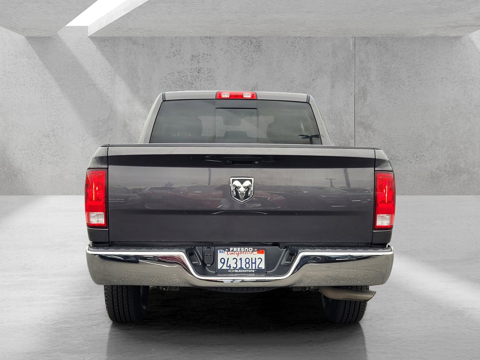 Used 2018 RAM 1500 Classic SLT AWD/4WD image 5