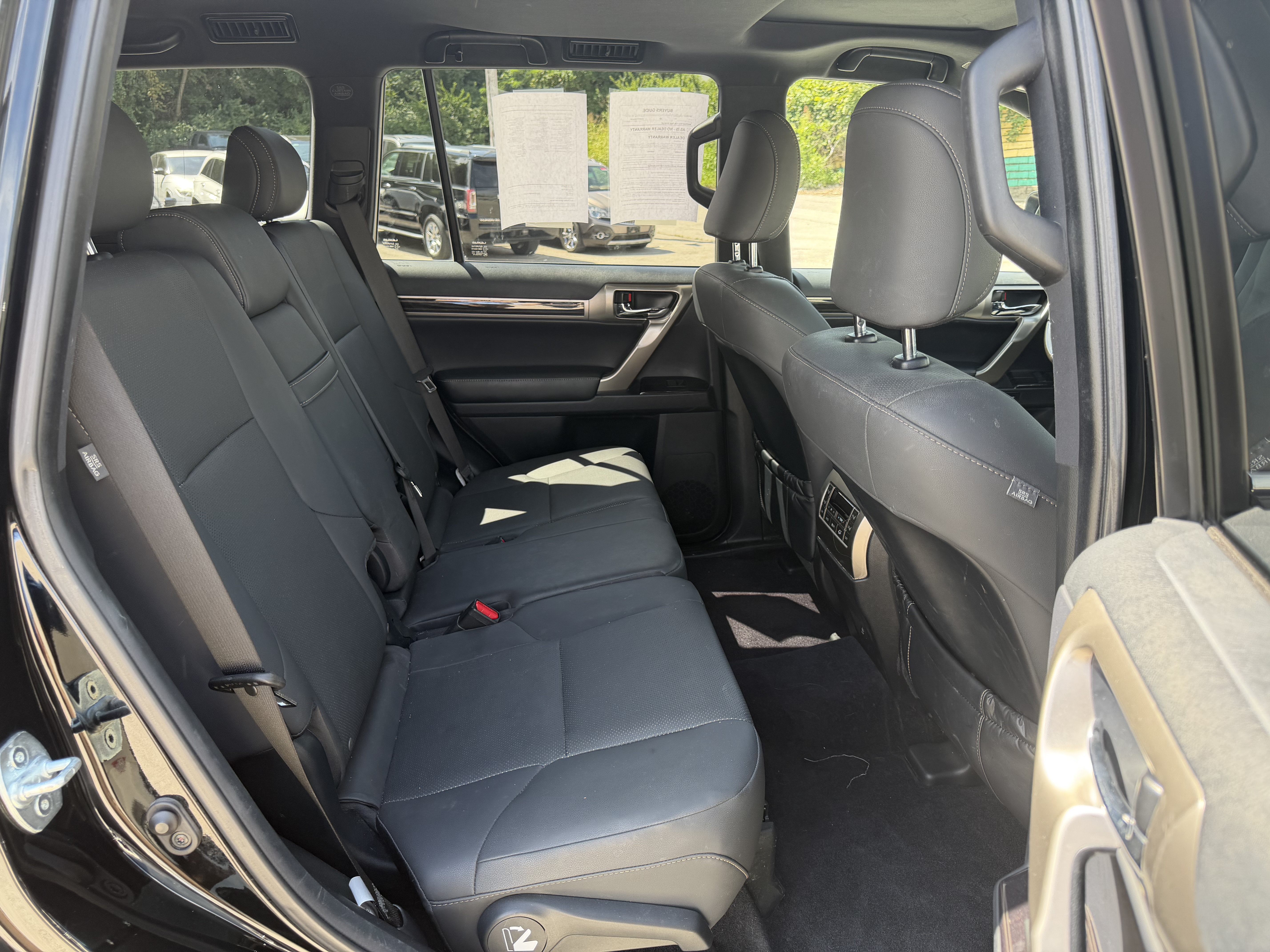 Used 2021 Lexus GX 460 Premium w/ Premium Package AWD/4WD image 13