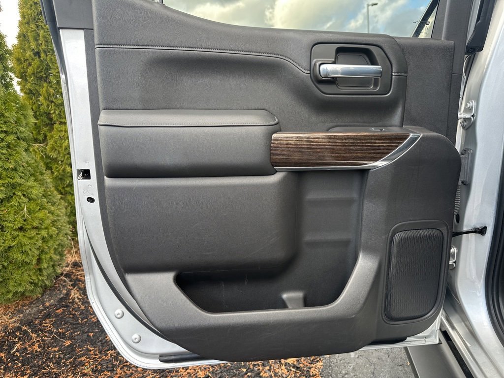 Used 2021 GMC Sierra 1500 Elevation w/ Preferred Package image 9