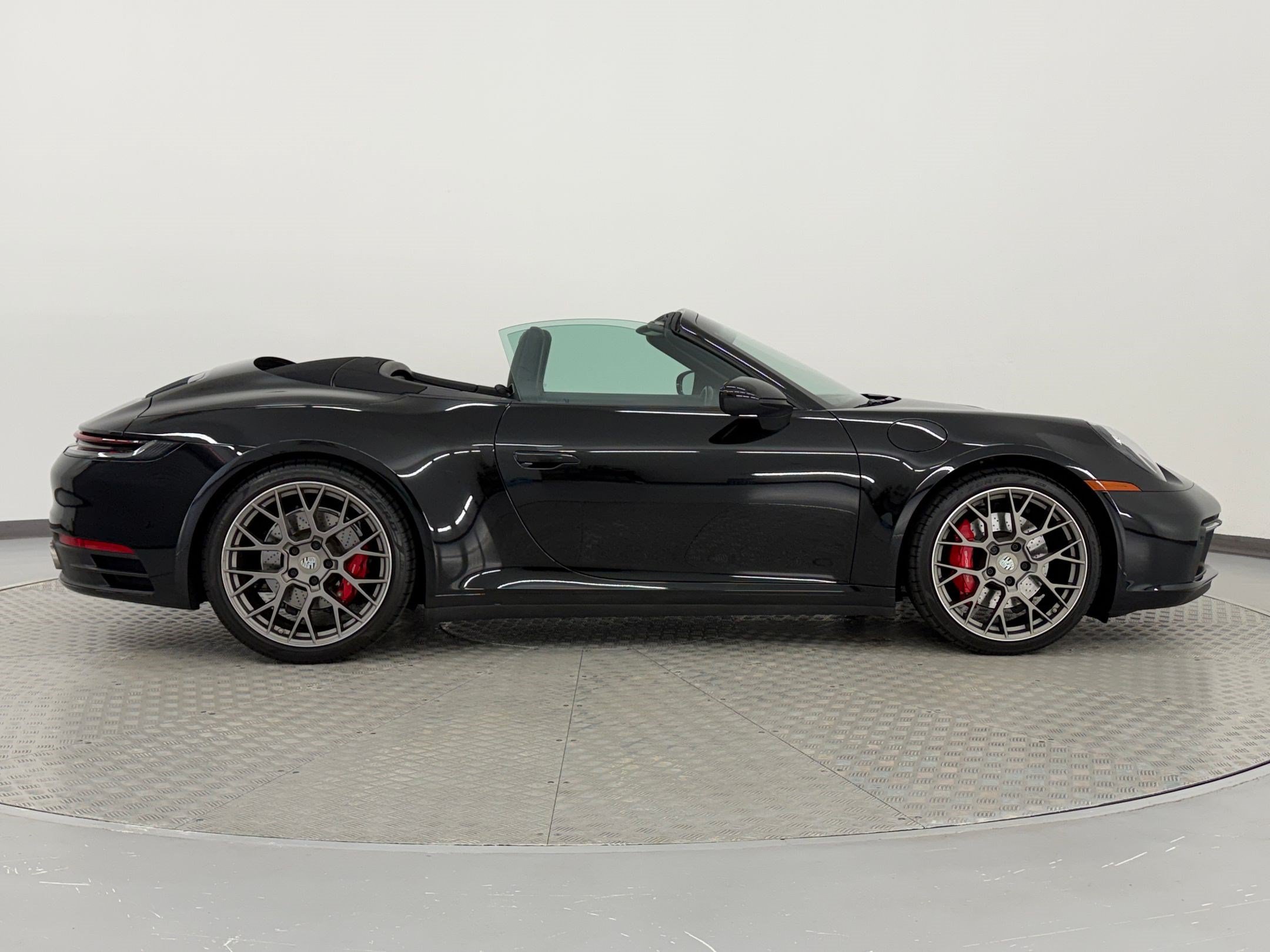 Certified 2023 Porsche 911 Carrera S RWD image 8