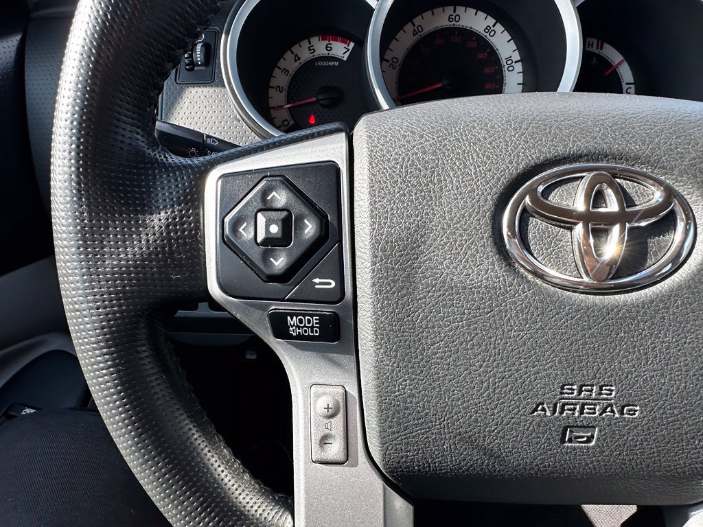 Used 2015 Toyota Tacoma 2WD Access Cab w/ SR5 Package image 25