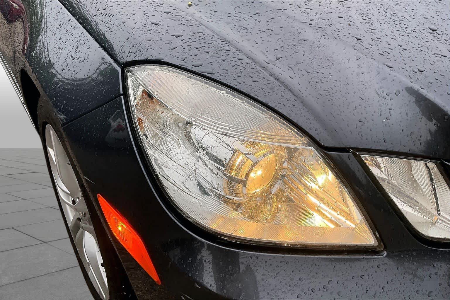 Used 2011 Mercedes-Benz E 350 Sedan image 27