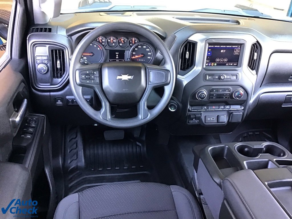Used 2025 Chevrolet Silverado 2500 W/T w/ WT Convenience Package image 19