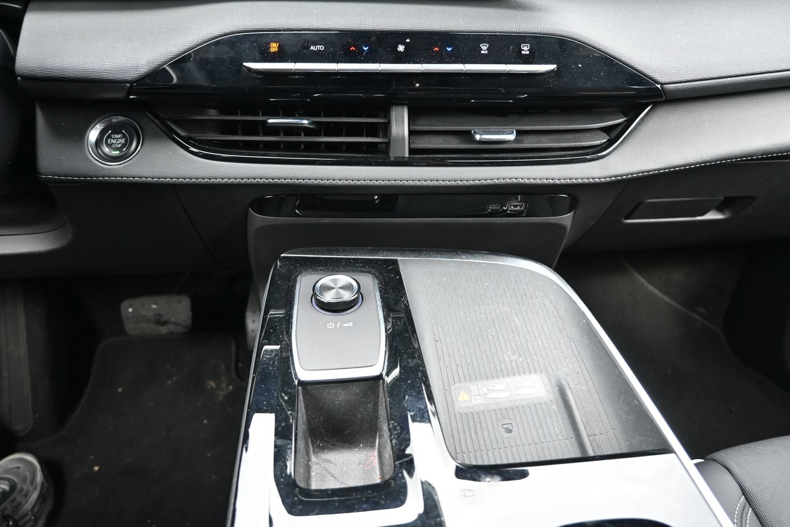 Used 2026 Buick Enclave Preferred FWD image 24