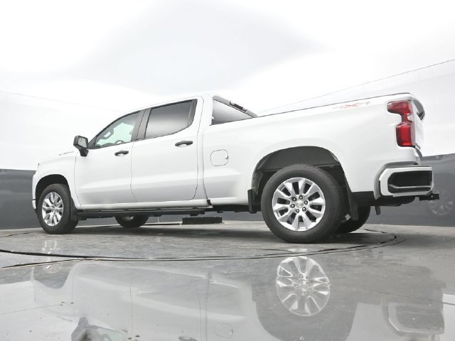 Used 2022 Chevrolet Silverado 1500 Custom w/ Safety Confidence Package AWD/4WD image 55
