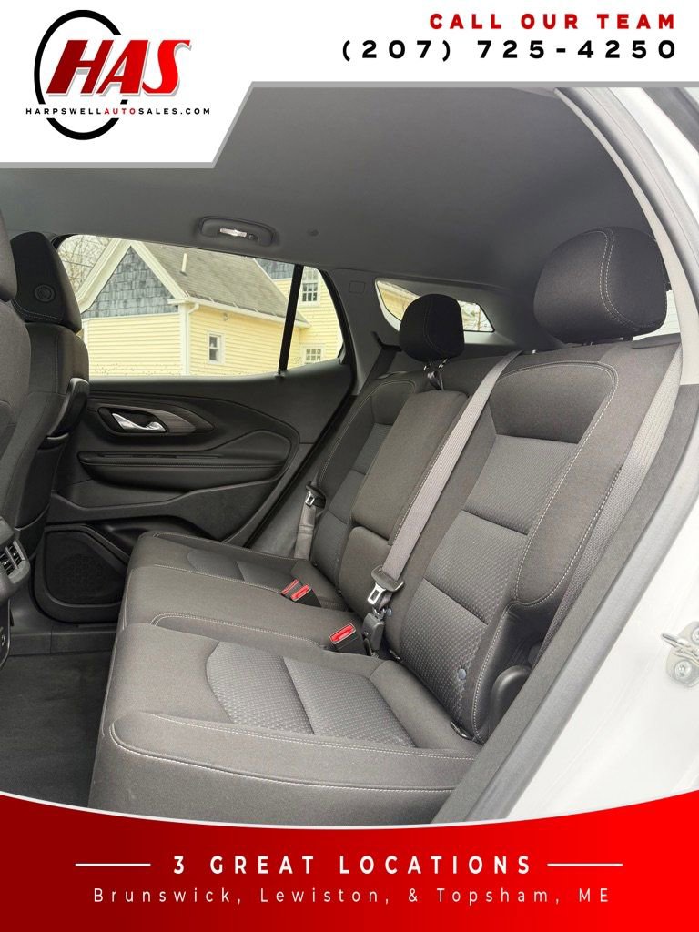 Used 2024 GMC Terrain SLE AWD/4WD image 12