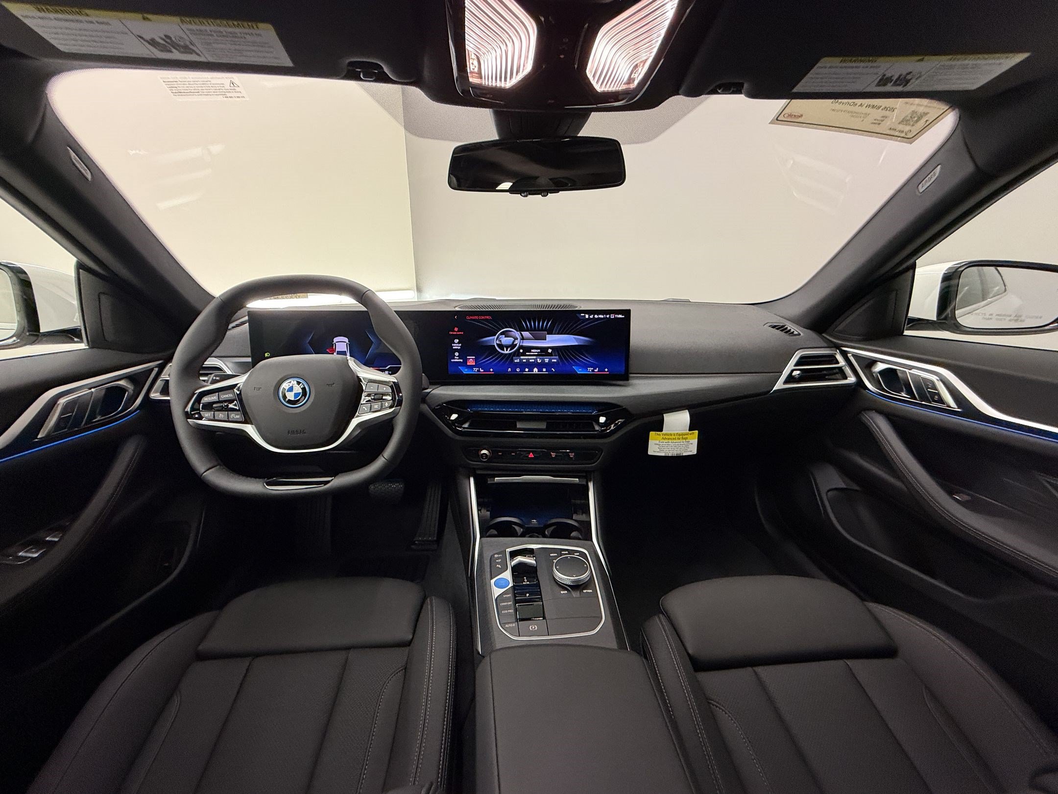 New 2026 BMW i4 eDrive40 w/ Parking Assistance Package RWD image 17