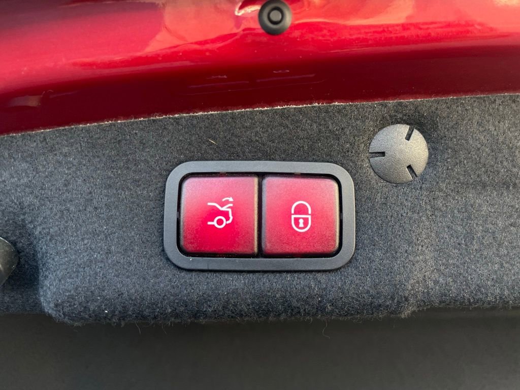 Used 2021 Mercedes-Benz C 300 Sedan image 41