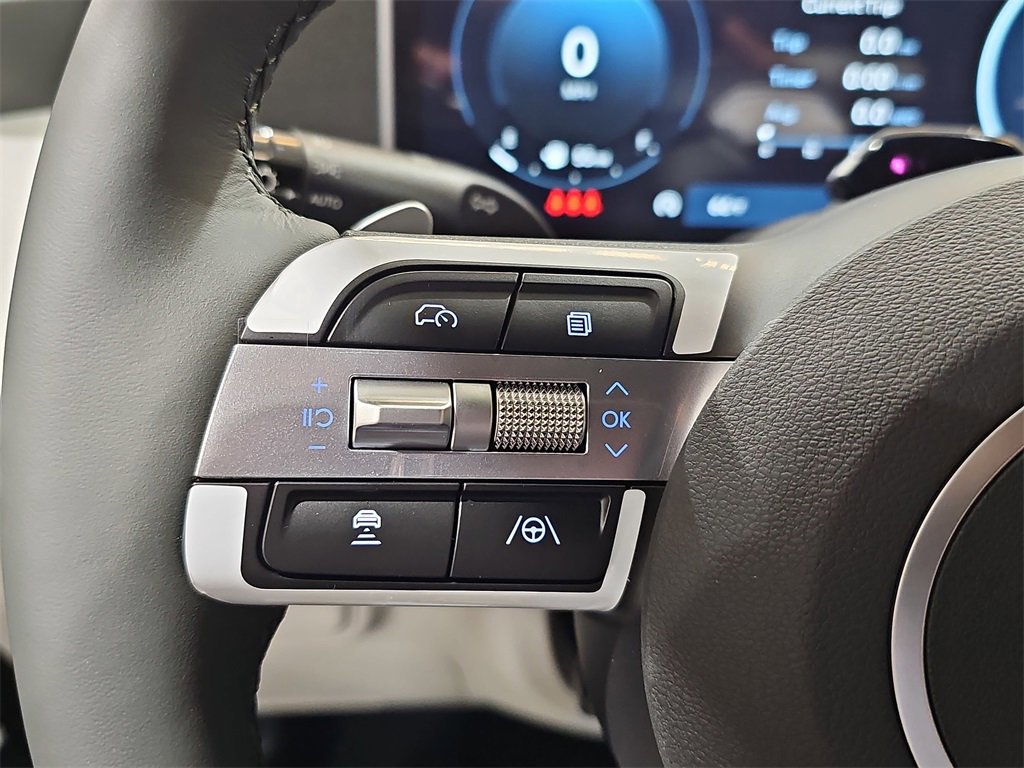 New 2026 Hyundai Tucson Limited image 17