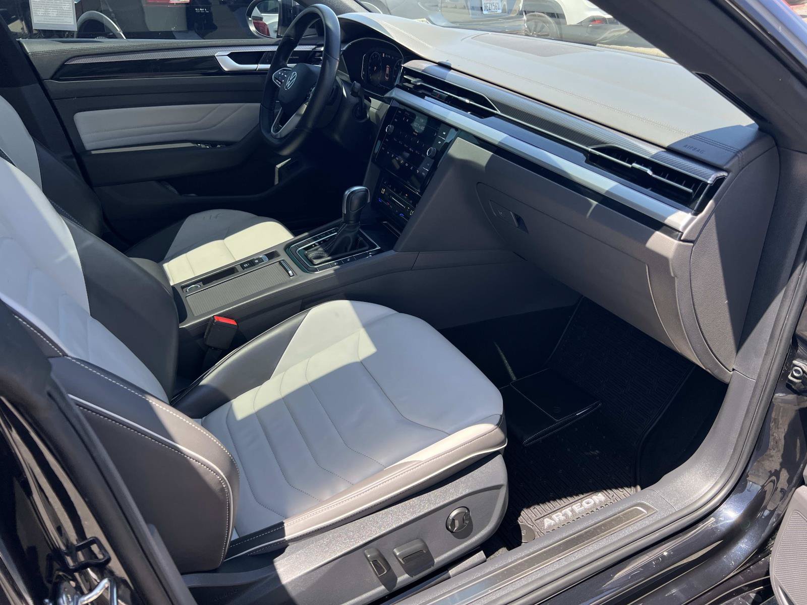 Certified 2023 Volkswagen Arteon SEL Premium AWD/4WD image 30