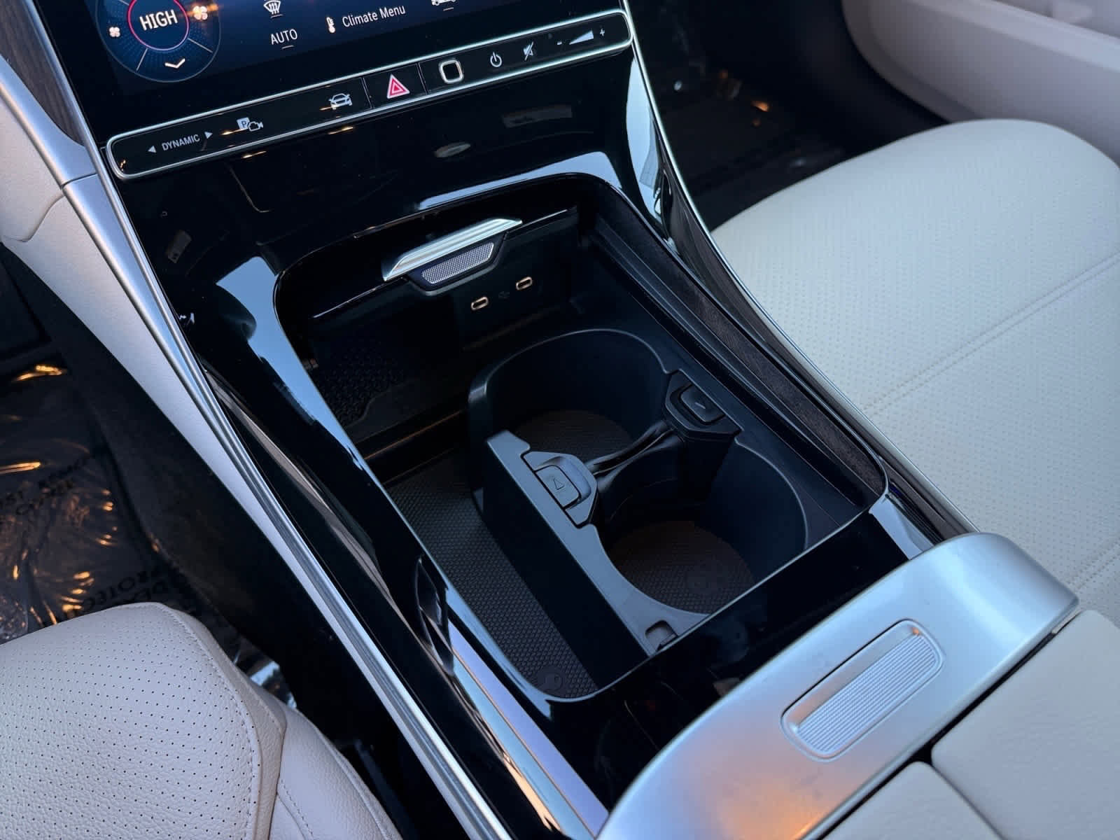 New 2026 Mercedes-Benz C 300 4MATIC Sedan image 19