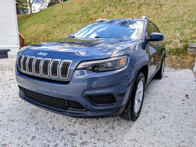 Used 2020 Jeep Cherokee Latitude AWD/4WD image 4