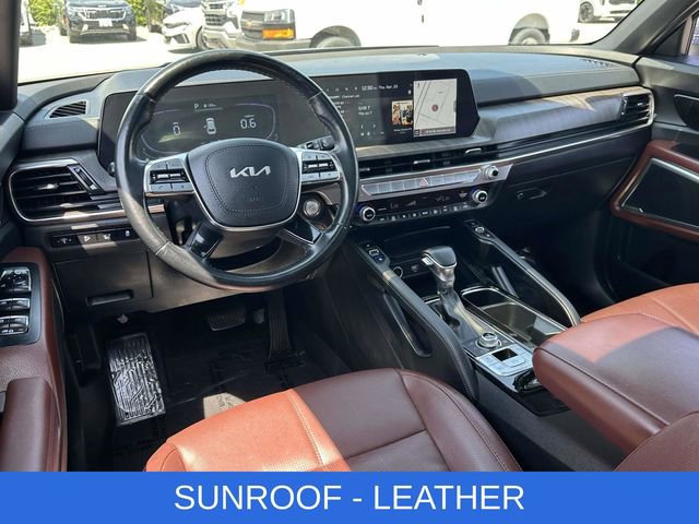Used 2024 Kia Telluride EX AWD/4WD image 2