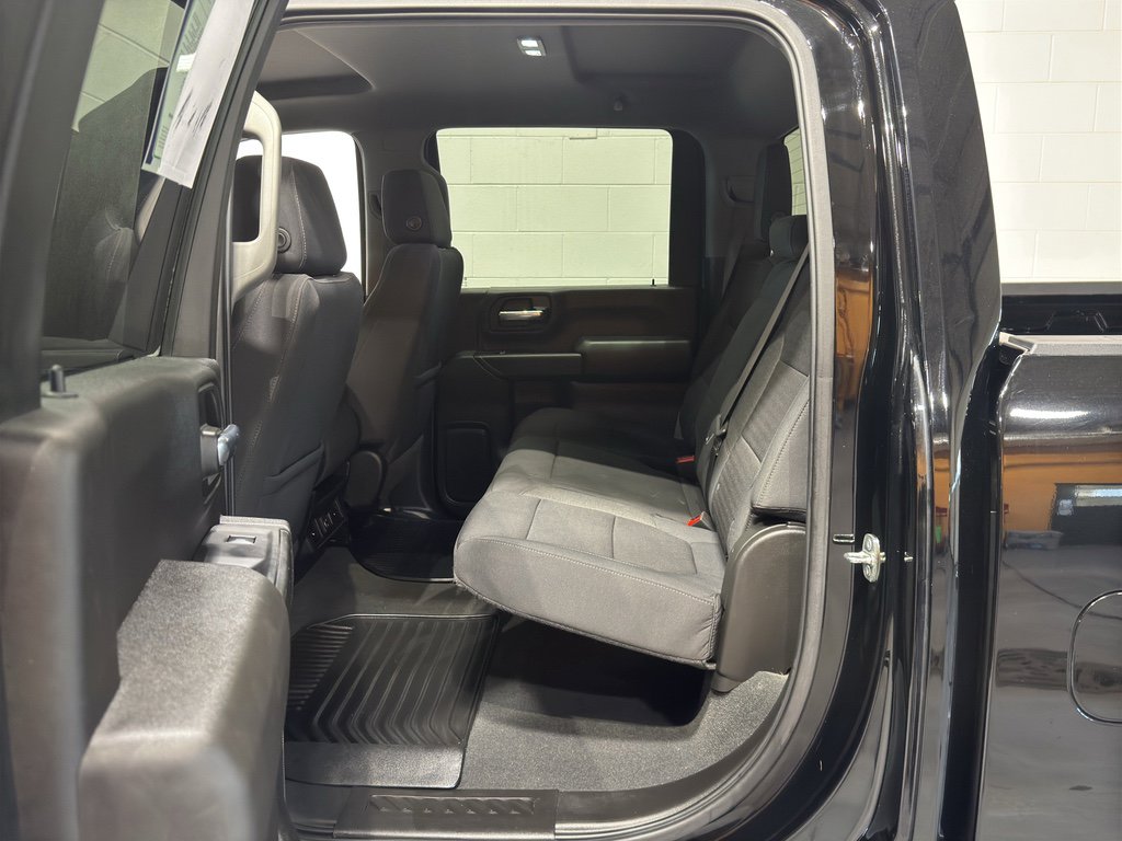 Used 2021 Chevrolet Silverado 2500 LT w/ Convenience Package image 10