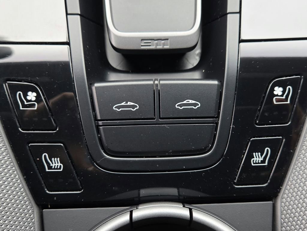 Certified 2024 Porsche 911 Targa 4 image 11
