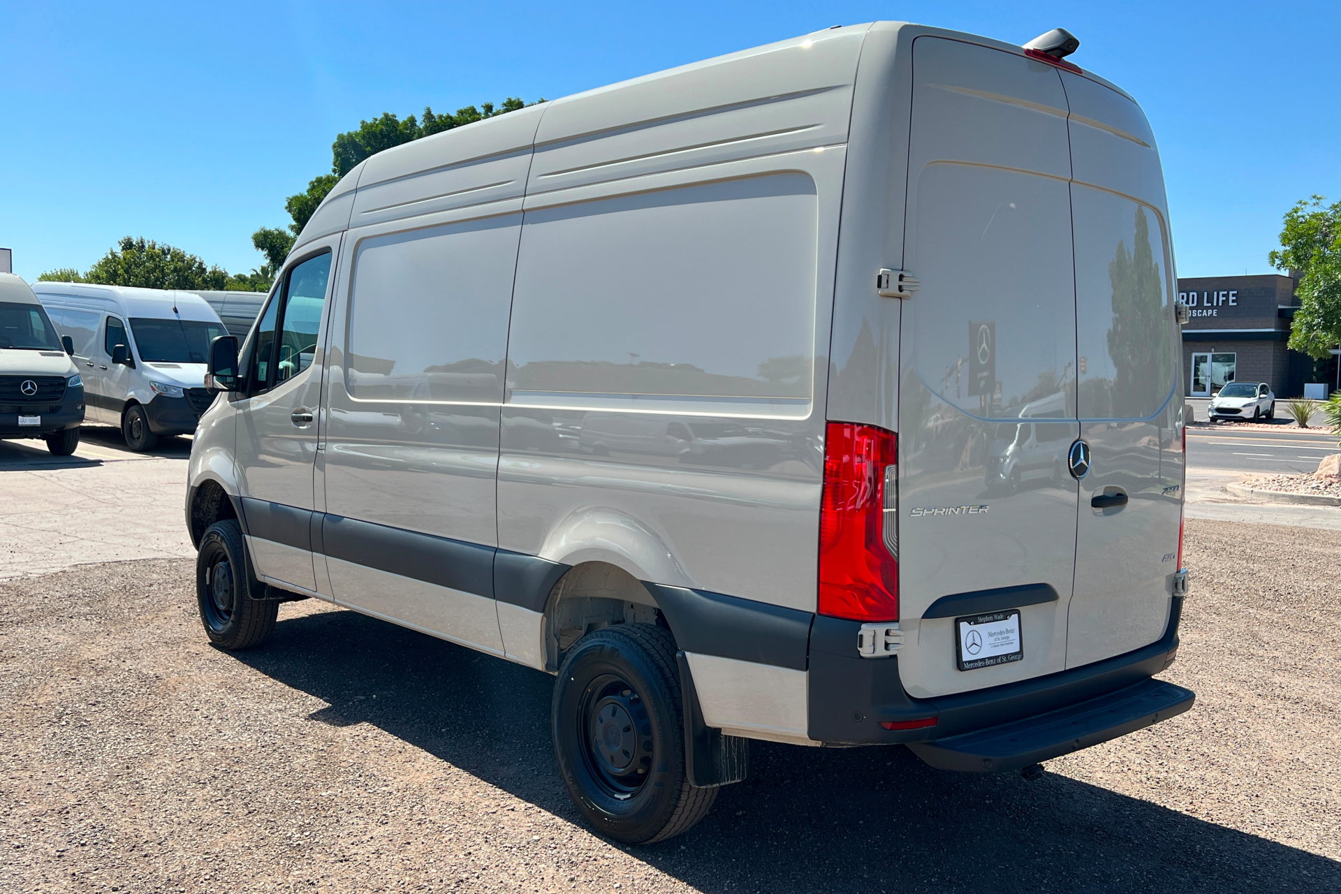 New 2026 Mercedes-Benz Sprinter 2500 image 3