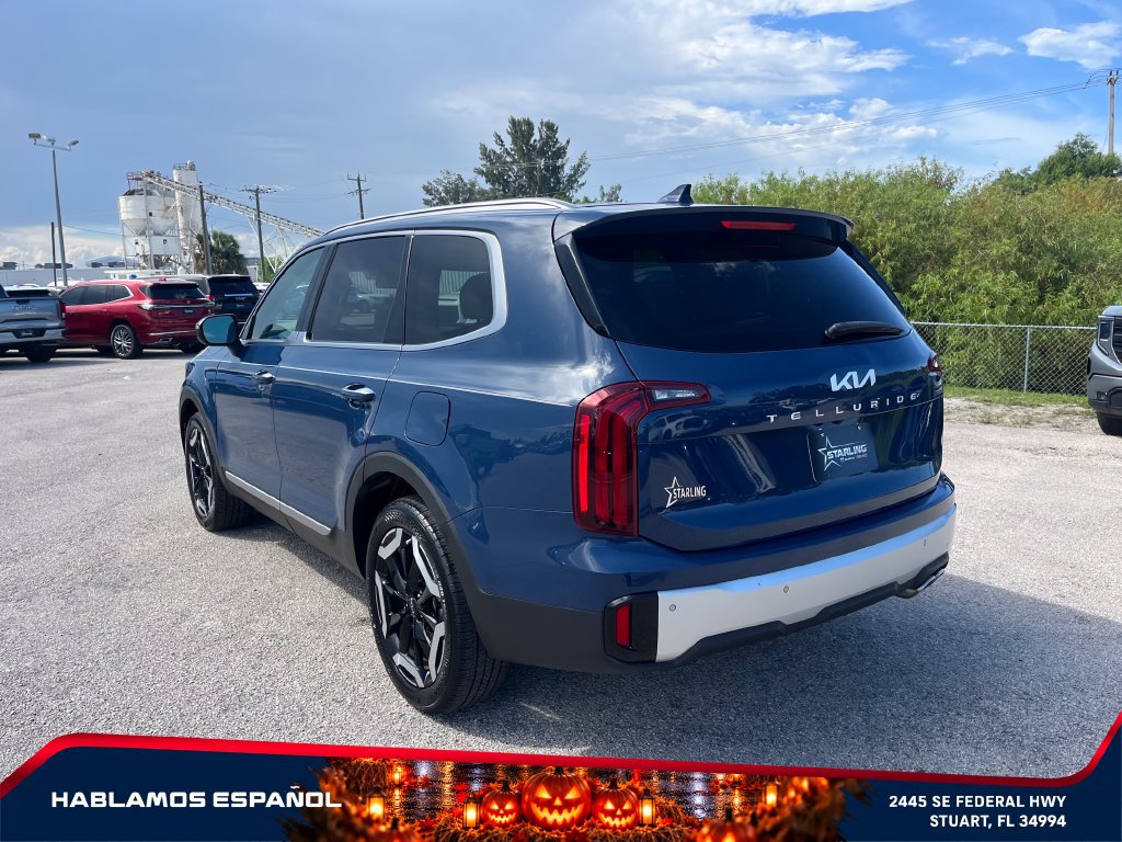 Used 2024 Kia Telluride S FWD image 7