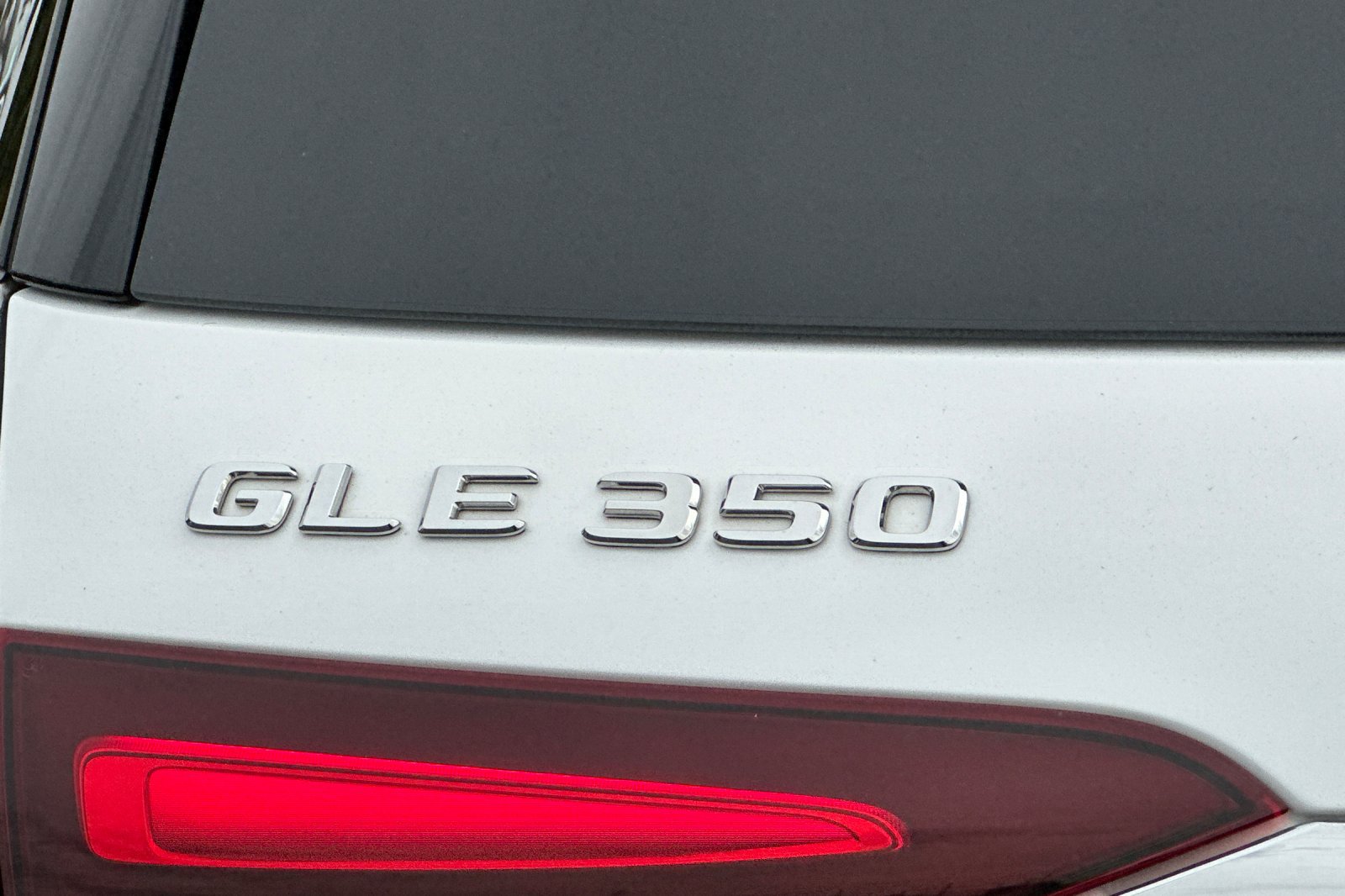 Used 2024 Mercedes-Benz GLE 350 4MATIC image 27