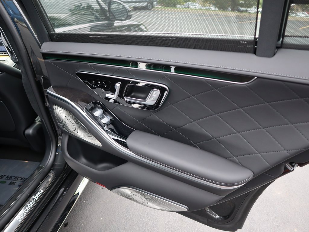 New 2026 Mercedes-Benz S 580 4MATIC Sedan image 12