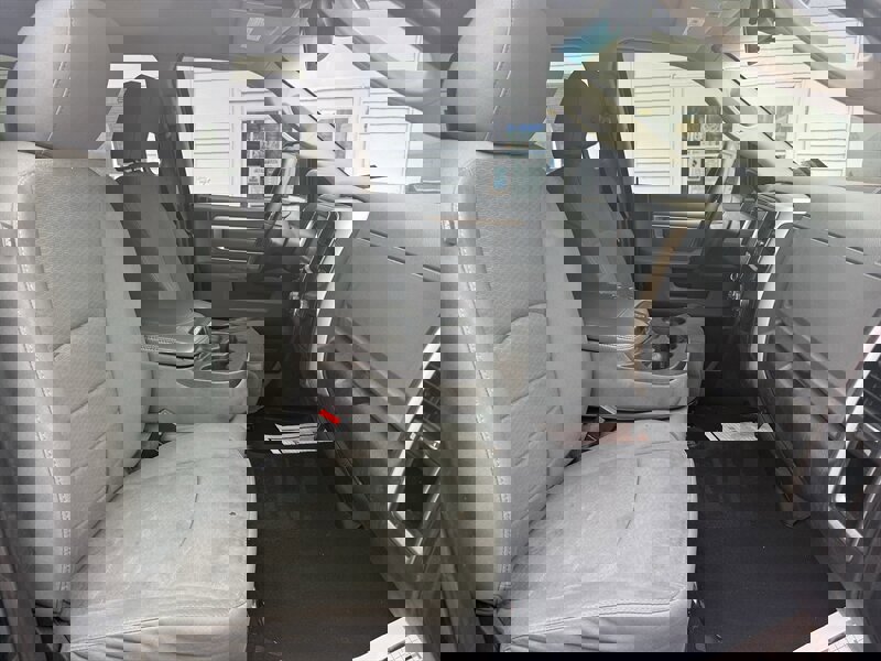 Used 2014 RAM 1500 Classic SLT image 16