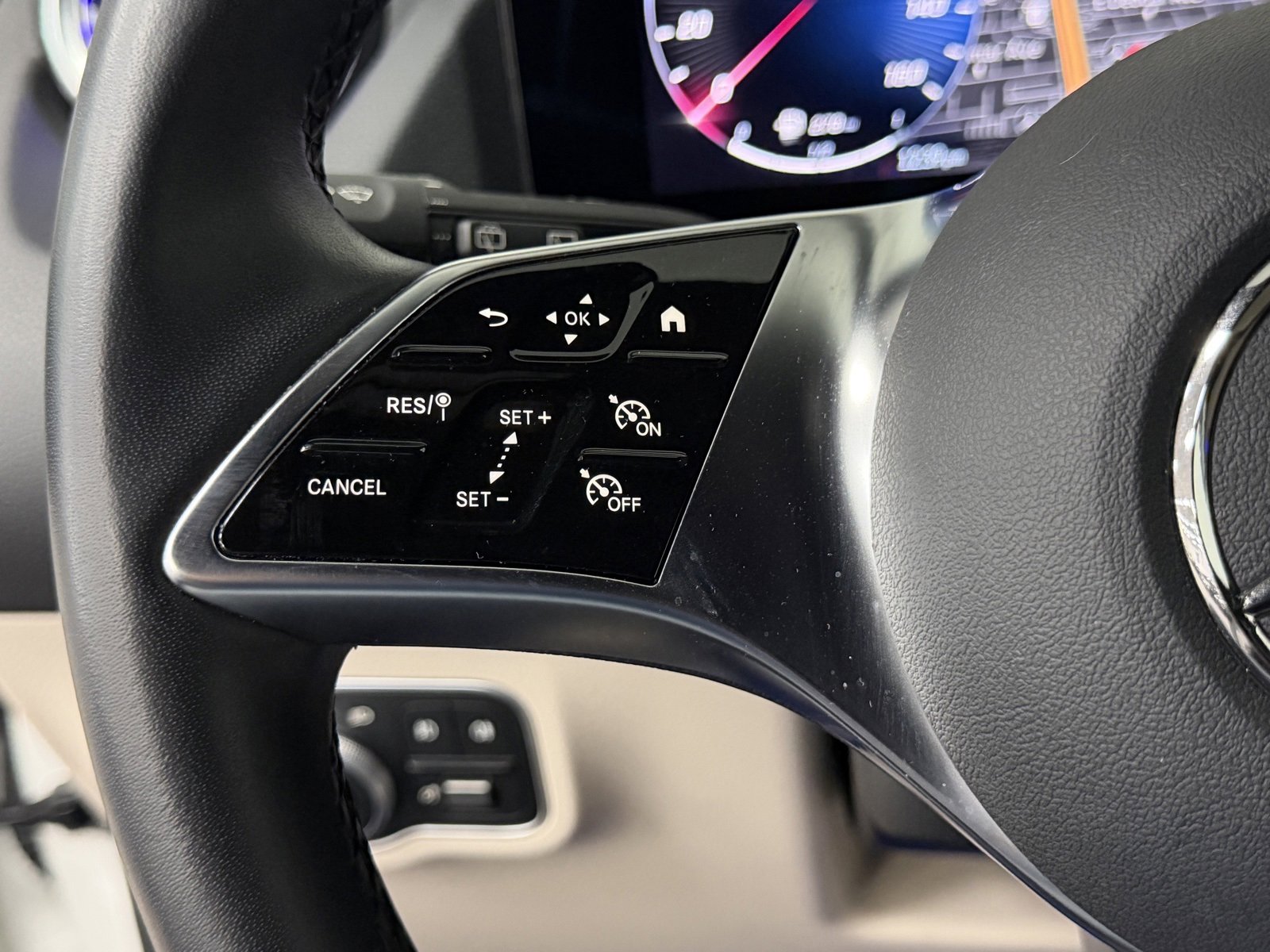 Certified 2025 Mercedes-Benz GLA 250 image 29