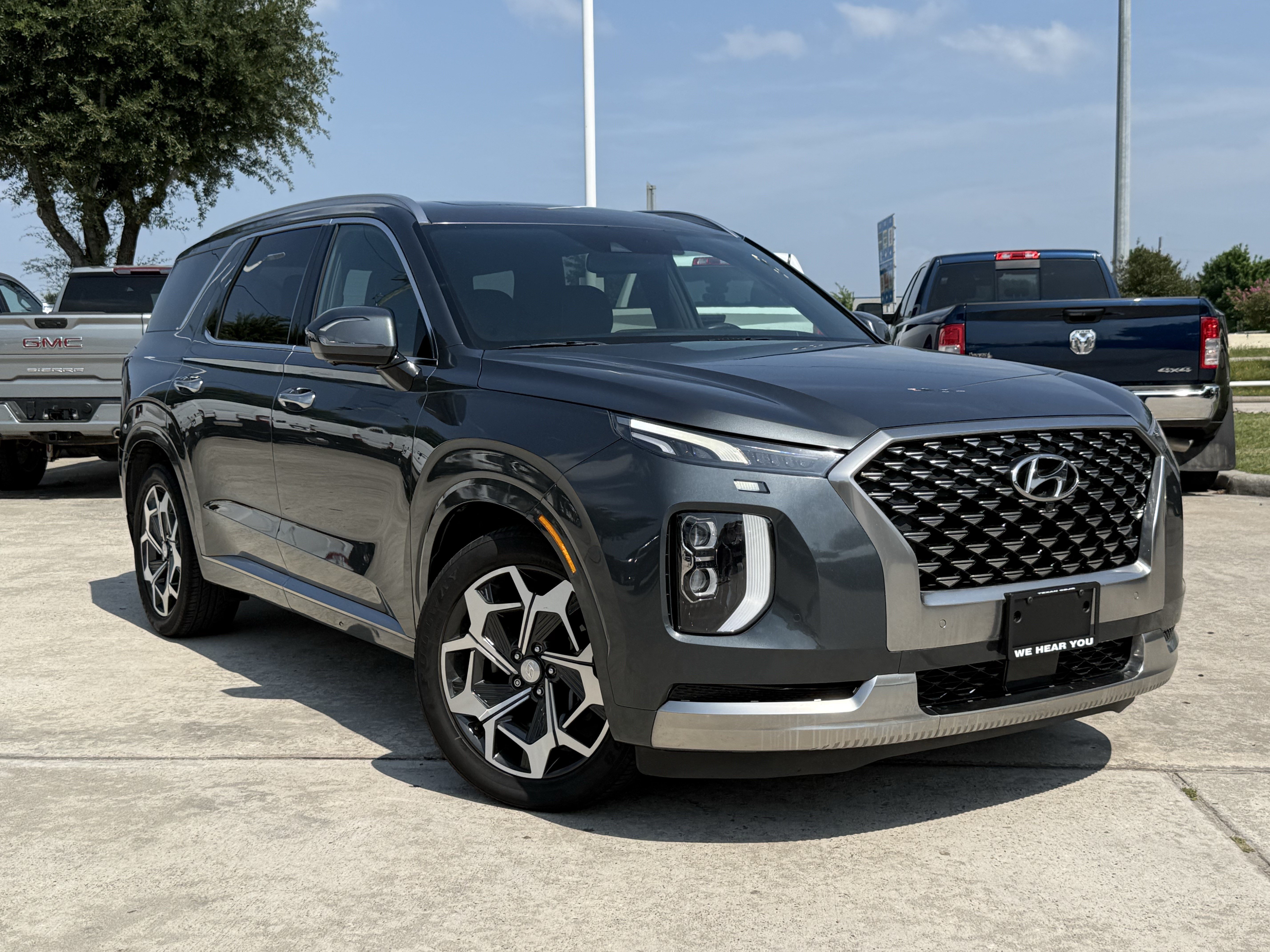 Used 2022 Hyundai Palisade Calligraphy w/ Cargo Package AWD/4WD image 2