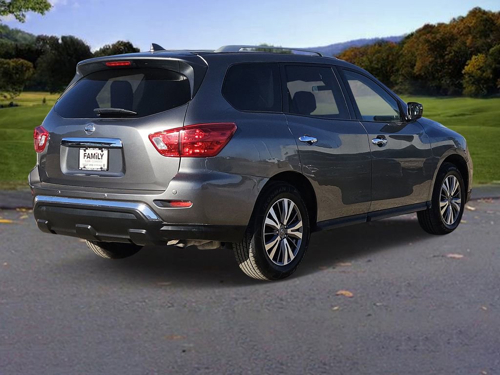 Used 2020 Nissan Pathfinder SV image 4