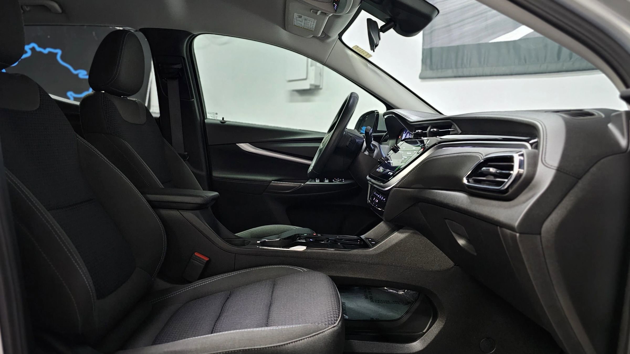 Used 2023 Chevrolet Bolt EUV LT w/ Driver Confidence Package image 40