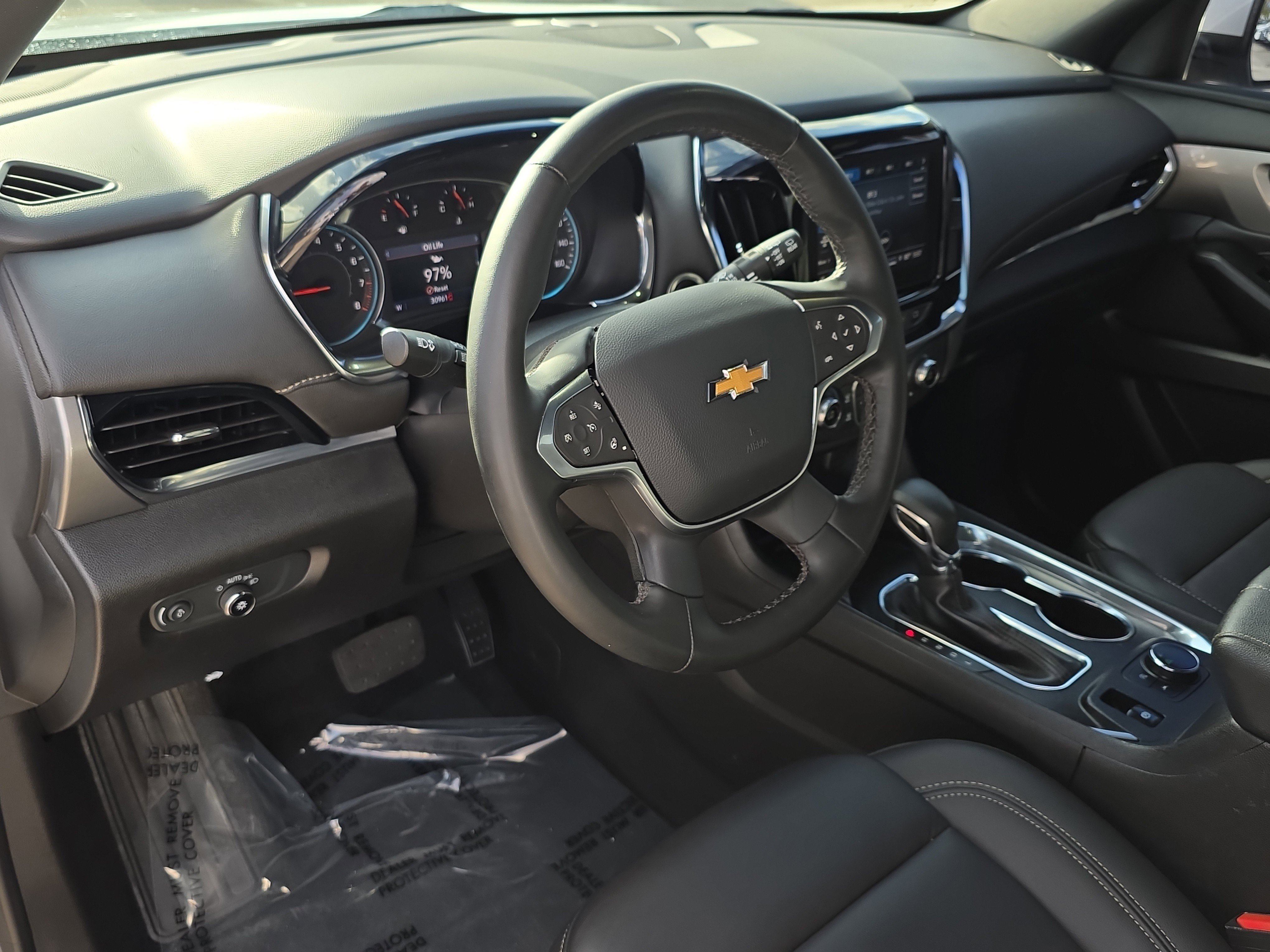 Used 2023 Chevrolet Traverse LT FWD image 54