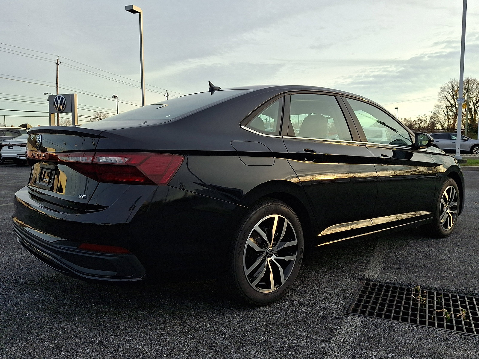 New 2026 Volkswagen Jetta SE image 5